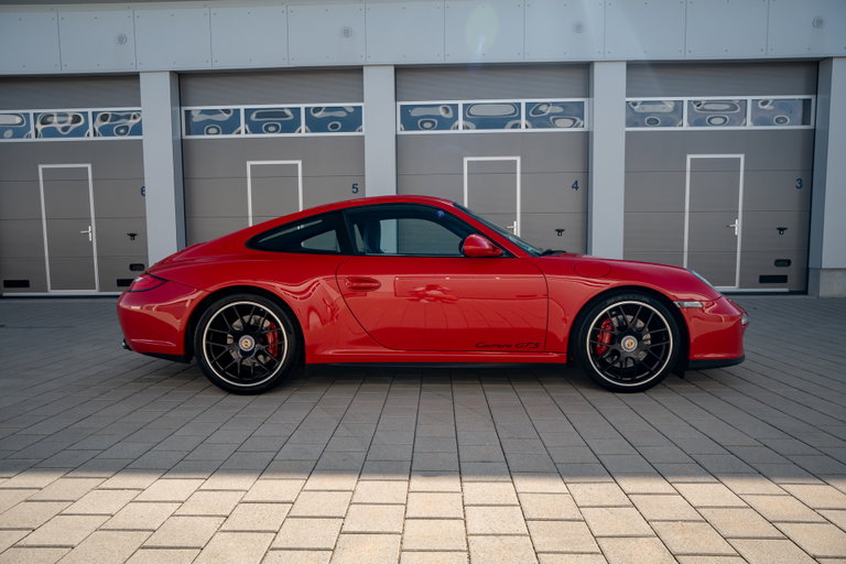 Porsche 997.2 Carrera GTS