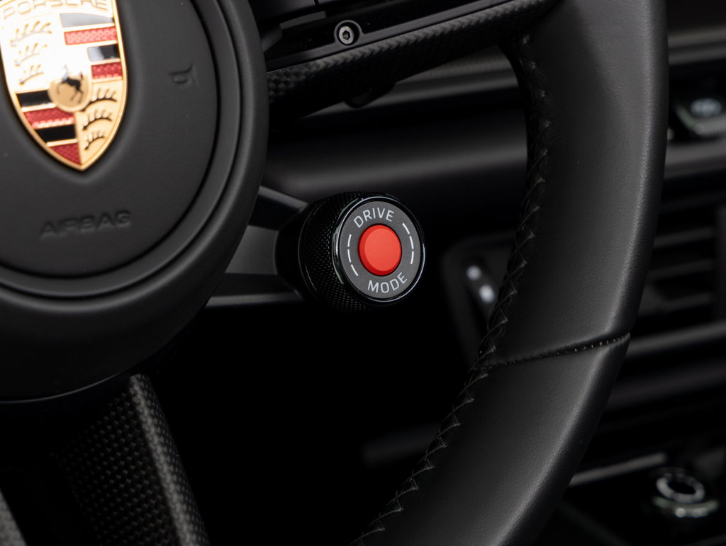 Porsche 992.2 Carrera 4 GTS