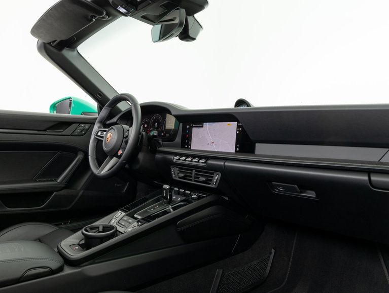Porsche 992.2 Carrera 4 GTS