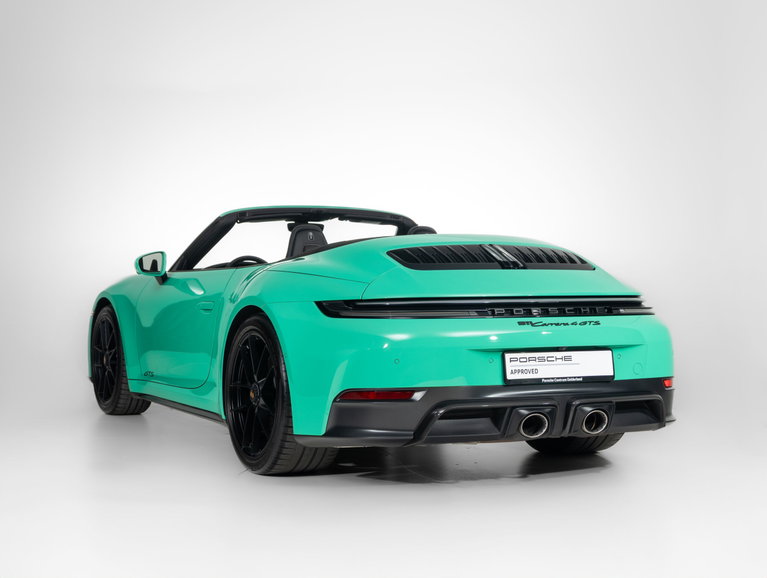 Porsche 992.2 Carrera 4 GTS