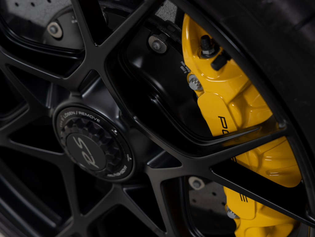 Porsche 718 Cayman GT4 RS