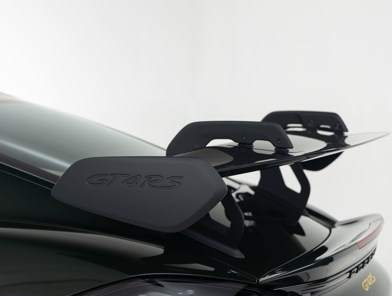 Porsche 718 Cayman GT4 RS