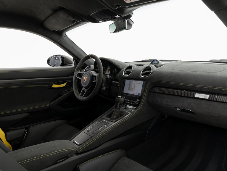 Porsche 718 Cayman GT4 RS