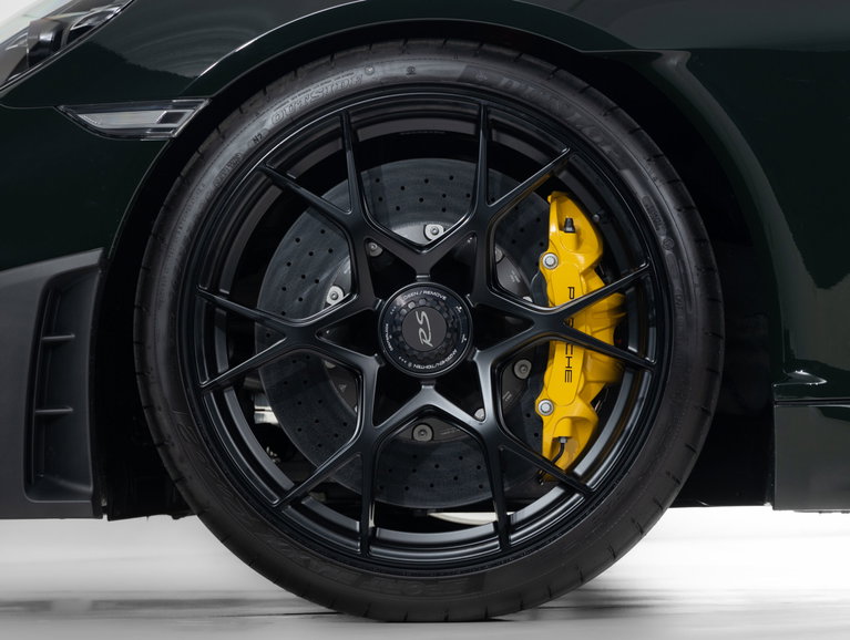 Porsche 718 Cayman GT4 RS