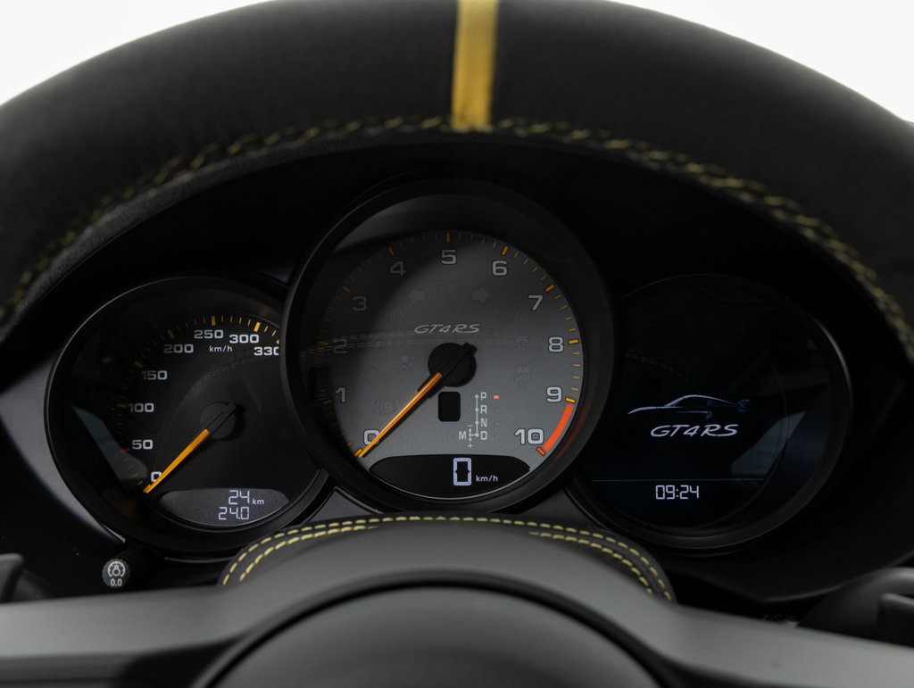 Porsche 718 Cayman GT4 RS