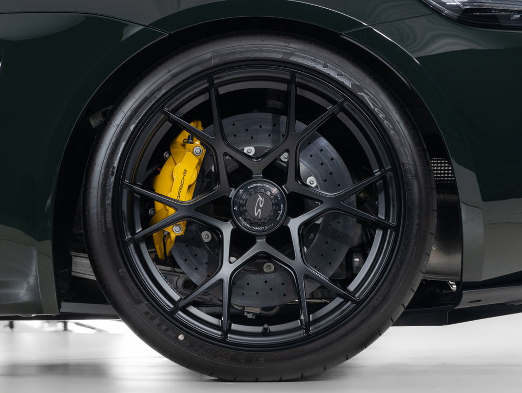 Porsche 718 Cayman GT4 RS