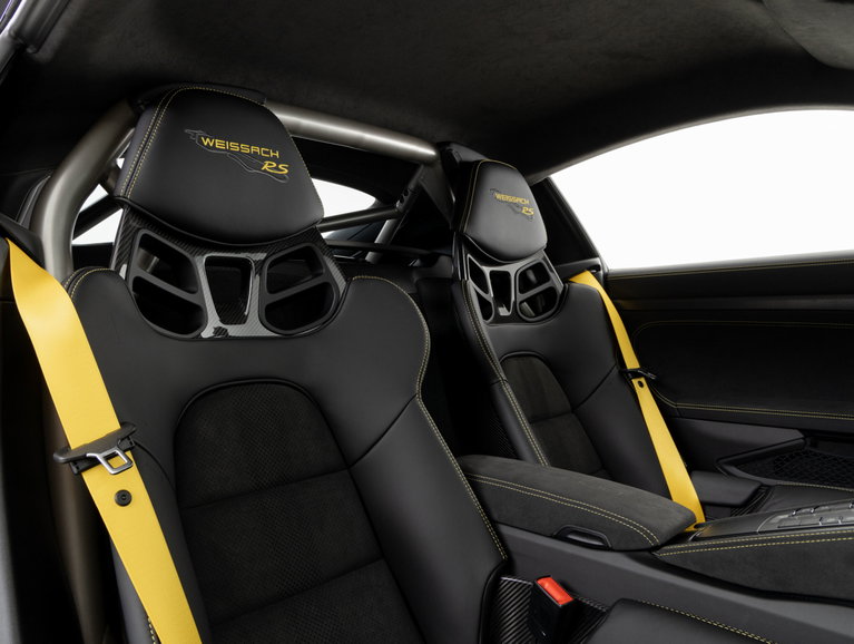 Porsche 718 Cayman GT4 RS