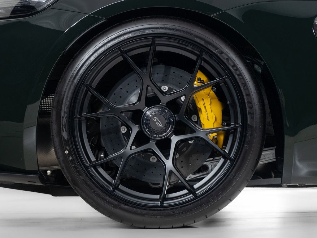 Porsche 718 Cayman GT4 RS