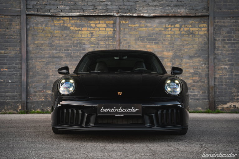 Porsche 992.2 Carrera GTS
