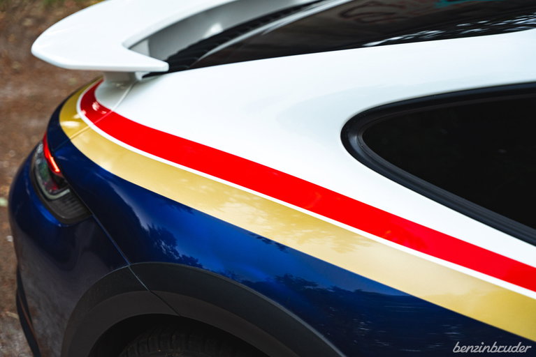 Porsche 911 Dakar