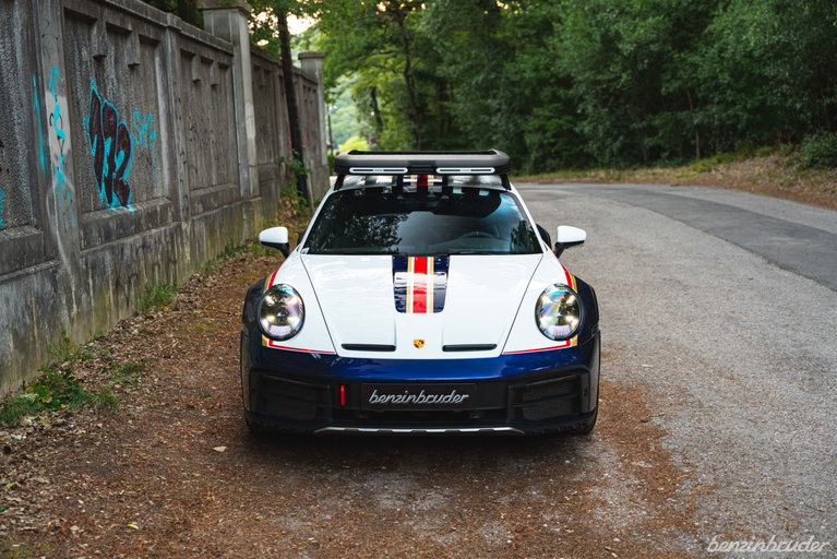 Porsche 911 Dakar