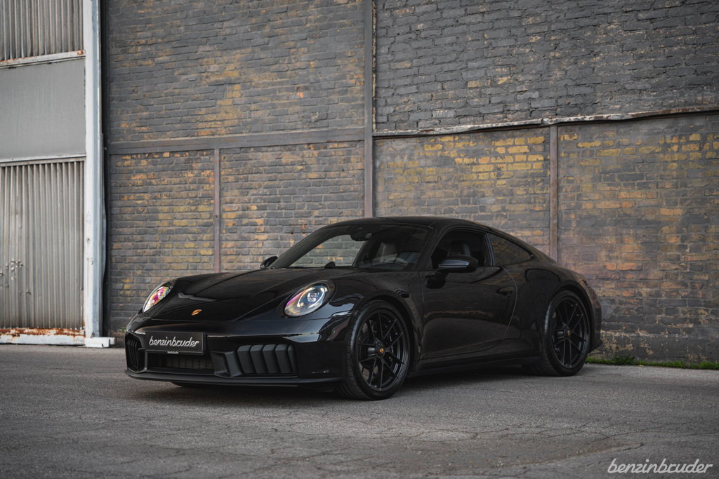 Porsche 992.2 Carrera GTS