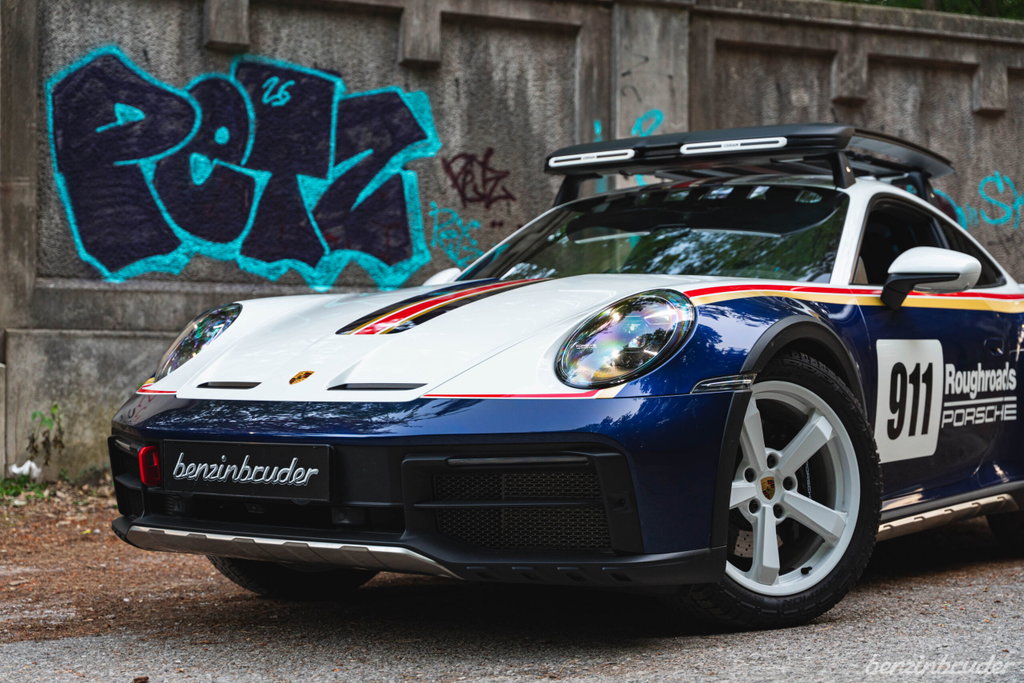 Porsche 911 Dakar