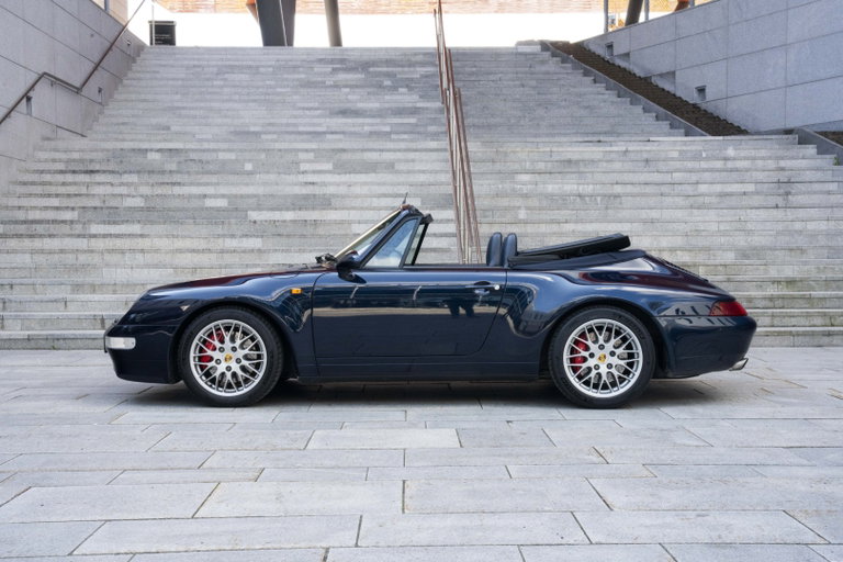Porsche 993 Carrera 4