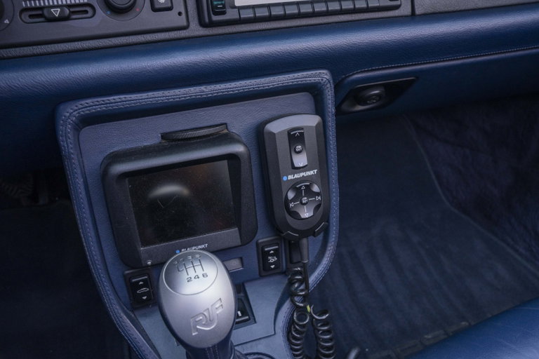 Porsche 993 Carrera 4