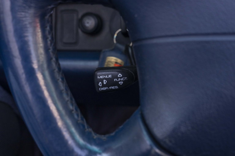 Porsche 993 Carrera 4