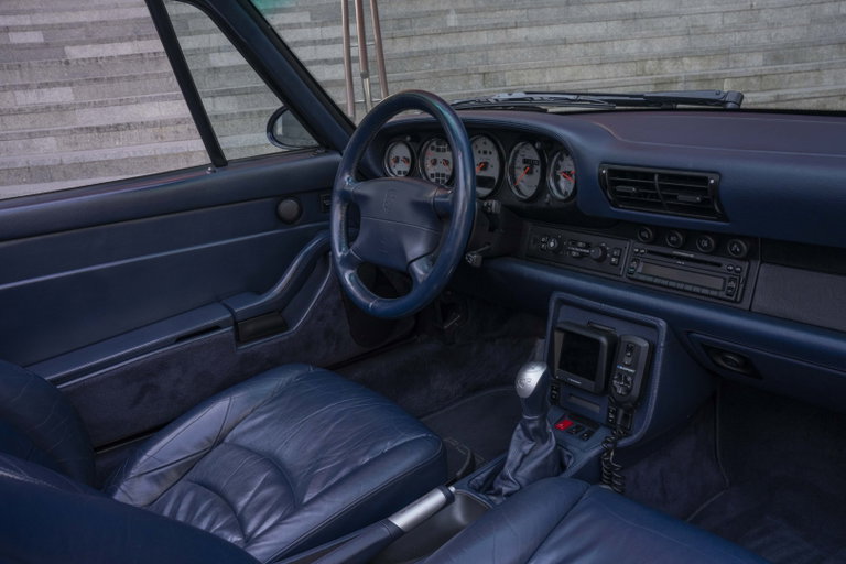 Porsche 993 Carrera 4