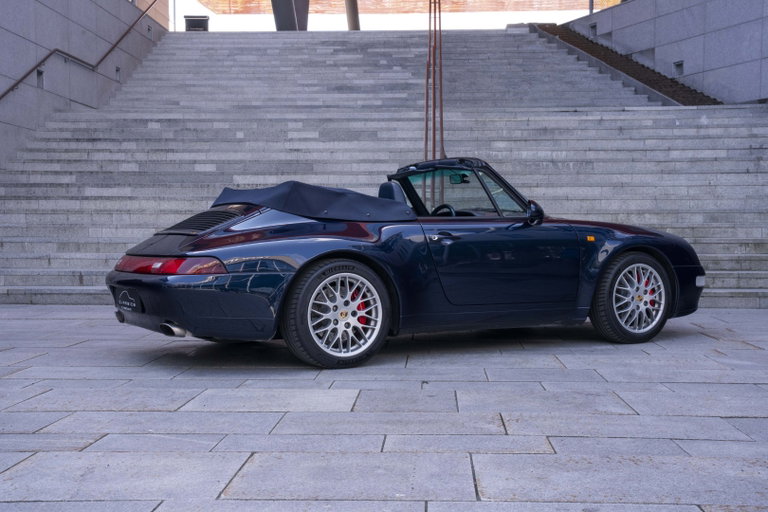 Porsche 993 Carrera 4