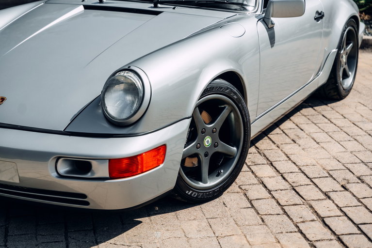 Porsche 964 Carrera 4