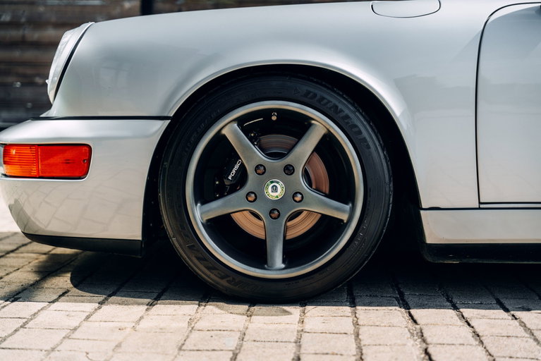 Porsche 964 Carrera 4