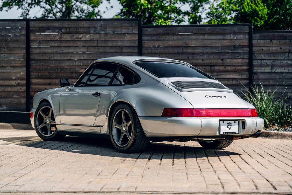 Porsche 964 Carrera 4