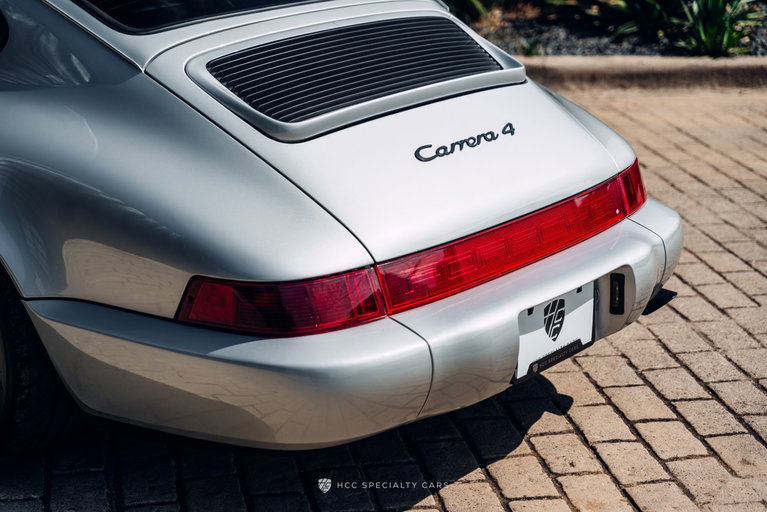 Porsche 964 Carrera 4