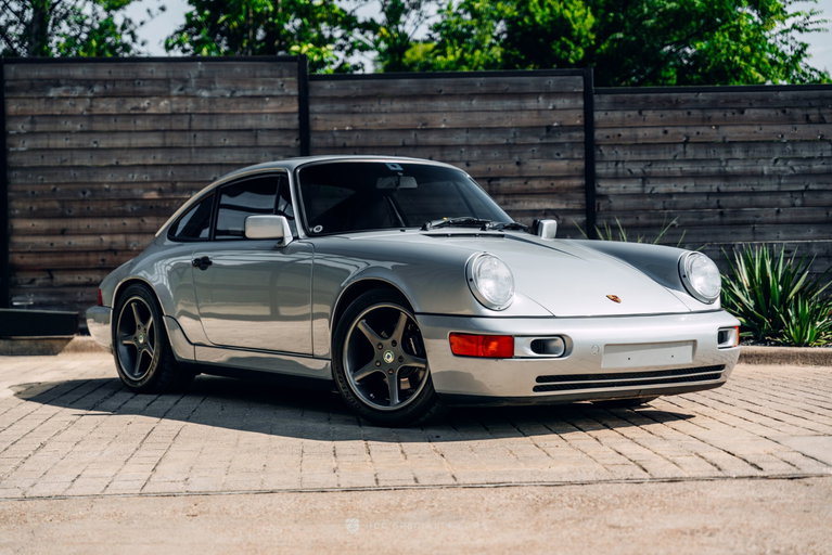 Porsche 964 Carrera 4