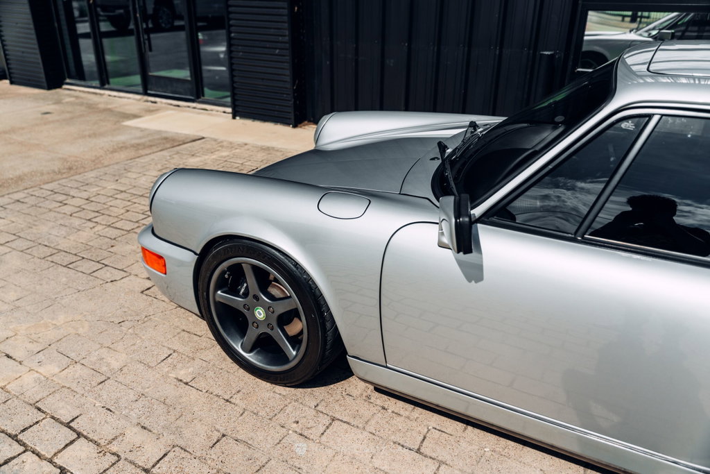 Porsche 964 Carrera 4