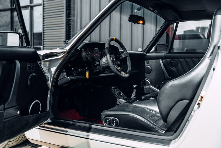 Porsche 964 Carrera 4
