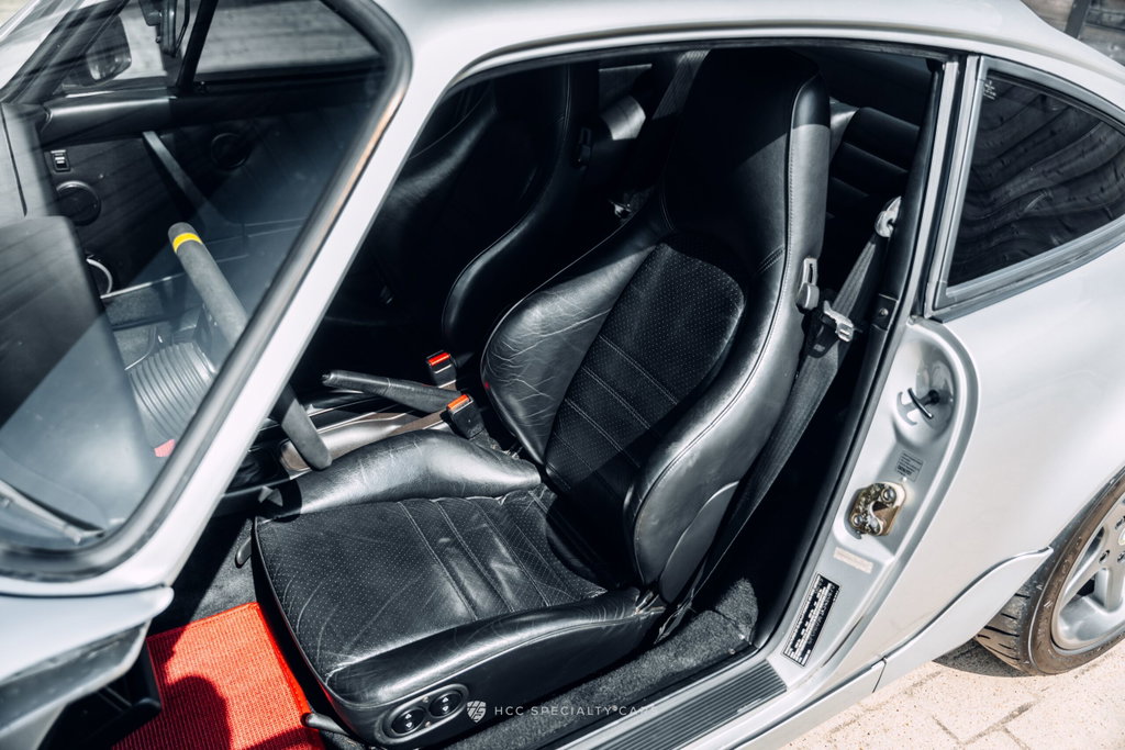 Porsche 964 Carrera 4