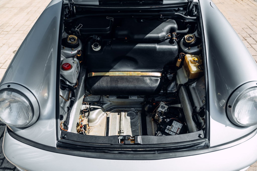 Porsche 964 Carrera 4