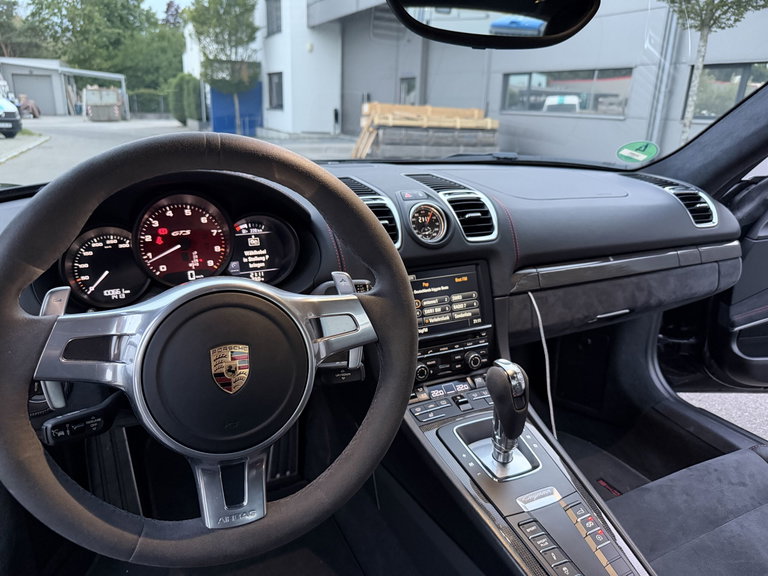 Porsche 981 Cayman GTS