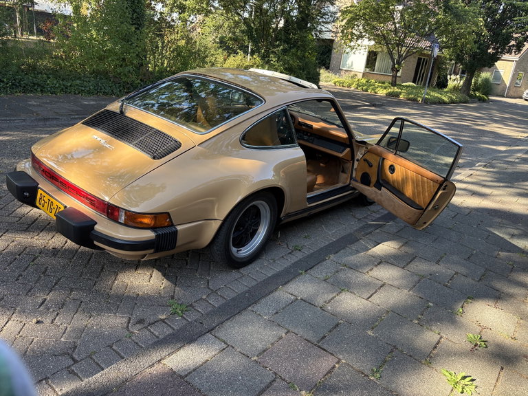 Porsche 911 SC (US)