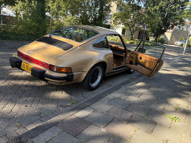 Porsche 911 SC (US)