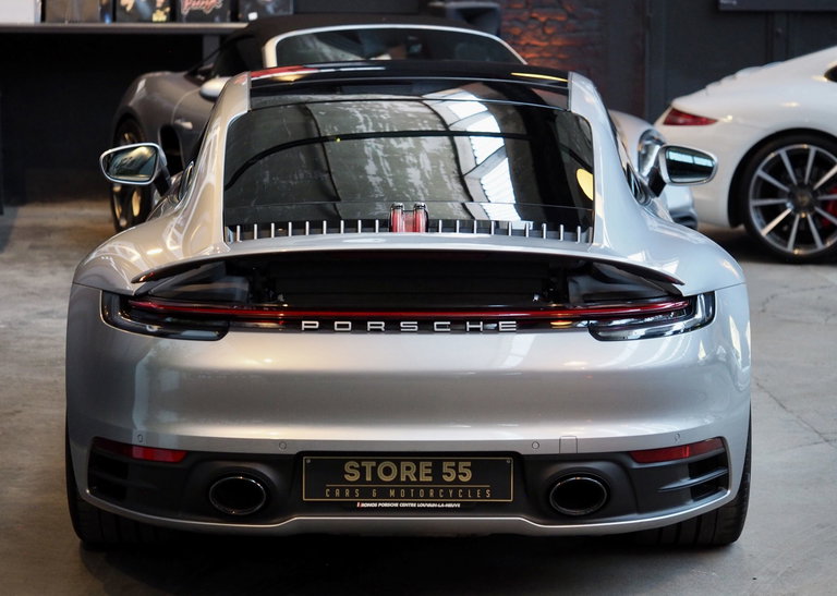 Porsche 992 Carrera 4S