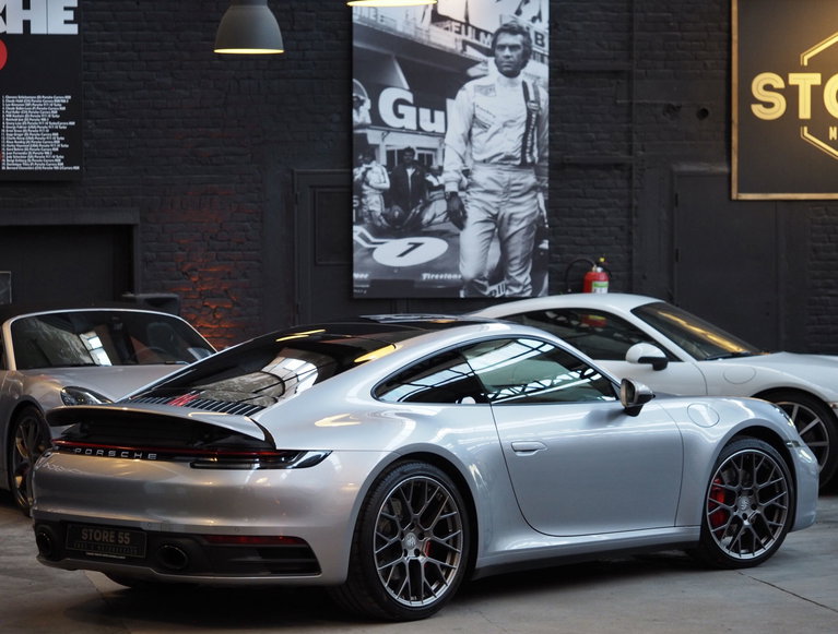 Porsche 992 Carrera 4S