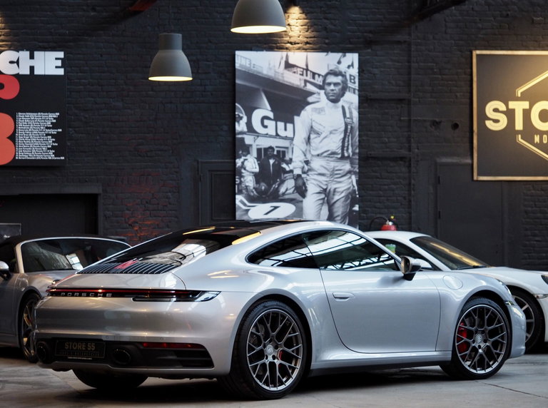 Porsche 992 Carrera 4S