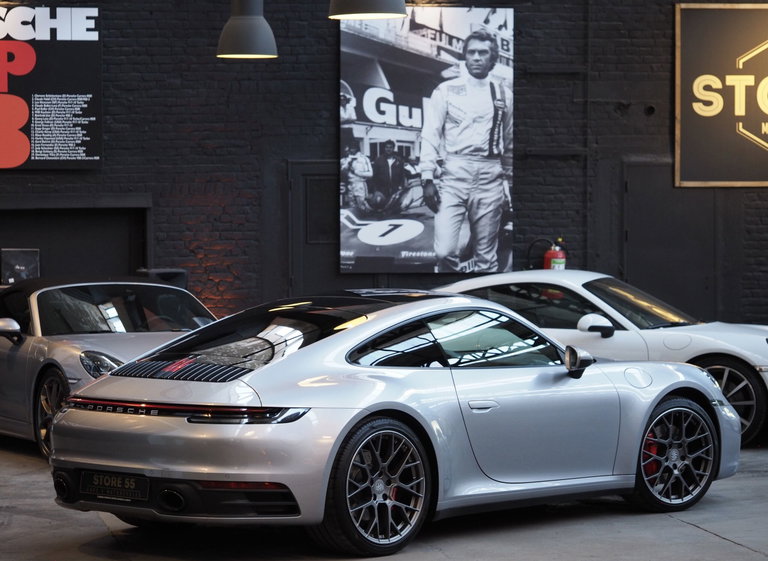 Porsche 992 Carrera 4S