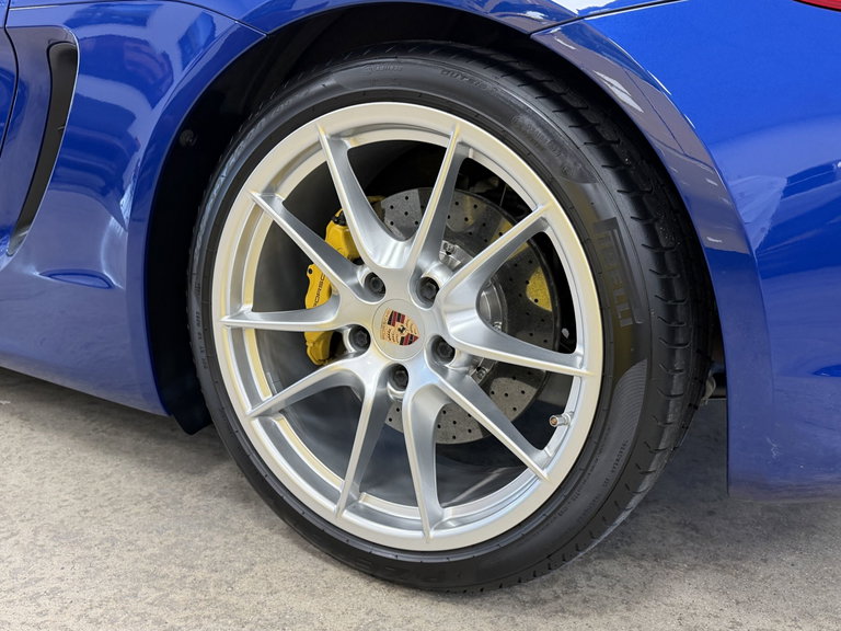 Porsche 981 Cayman S
