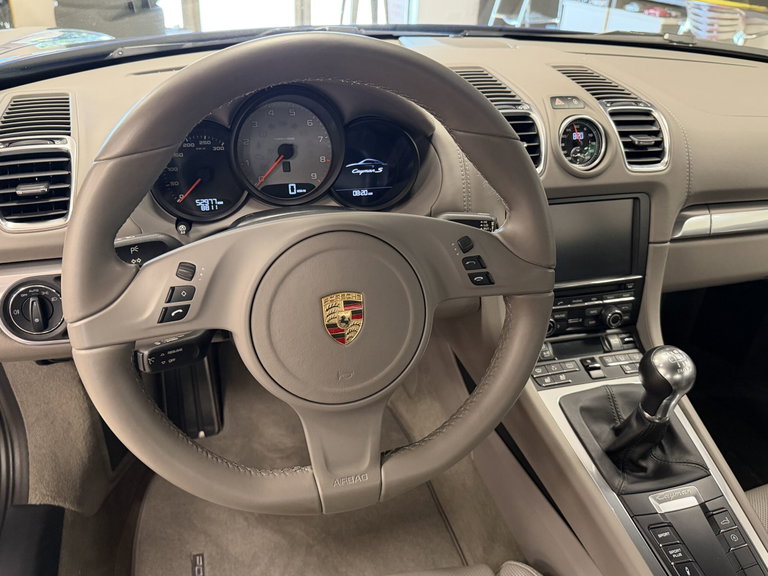Porsche 981 Cayman S
