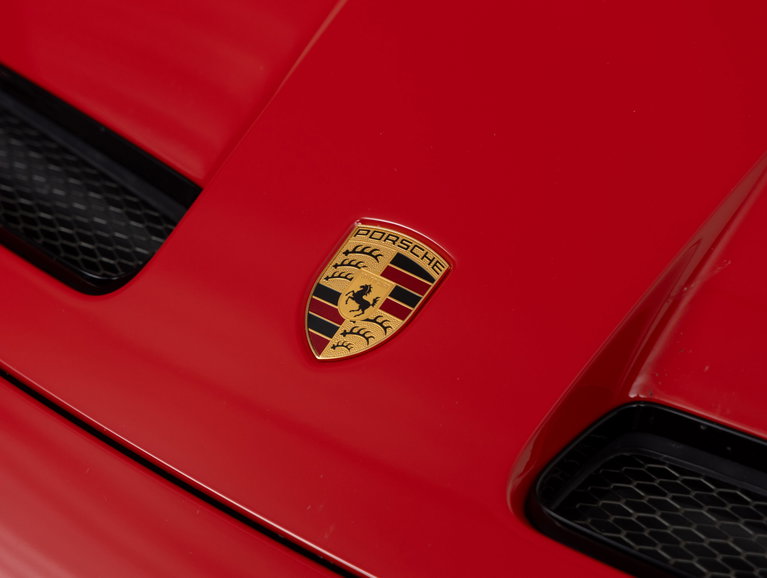 Porsche 992 GT3 Touring