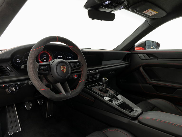 Porsche 992 GT3 Touring