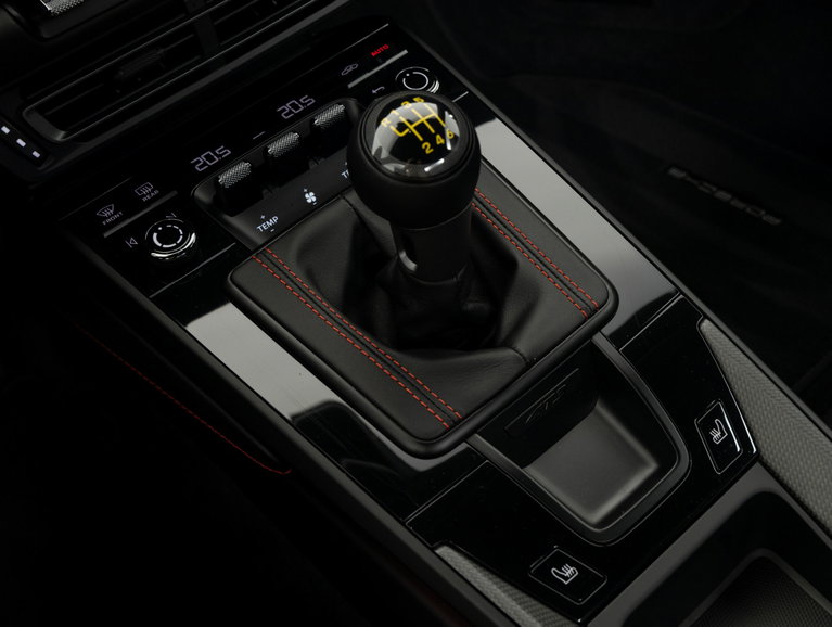 Porsche 992 GT3 Touring