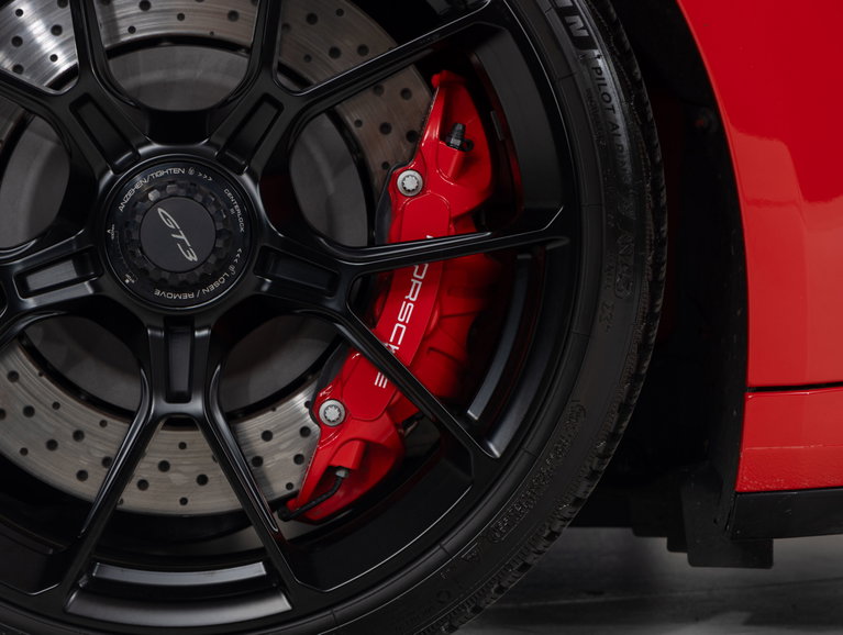 Porsche 992 GT3 Touring