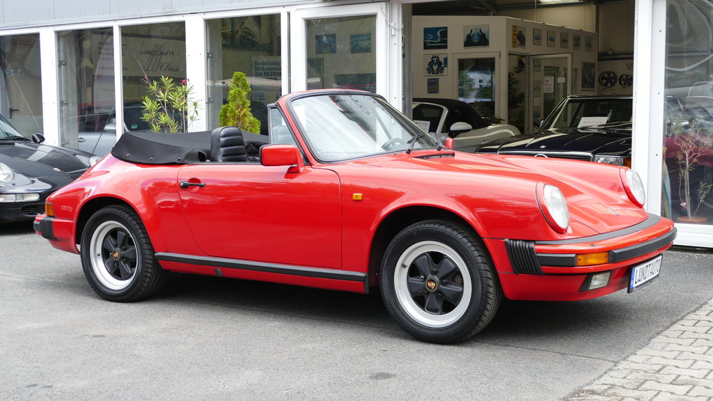 Porsche 911 Carrera 3.2