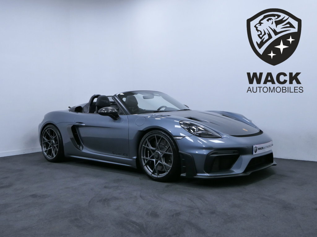 Porsche 718 Spyder RS