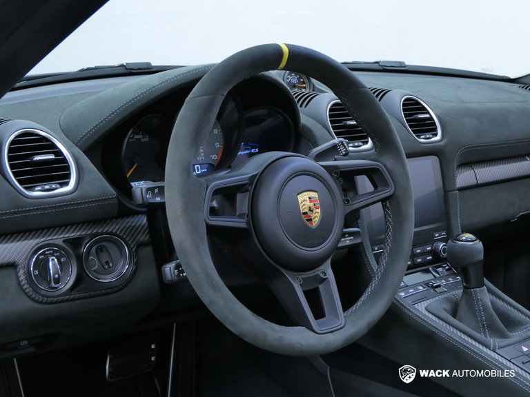 Porsche 718 Spyder RS