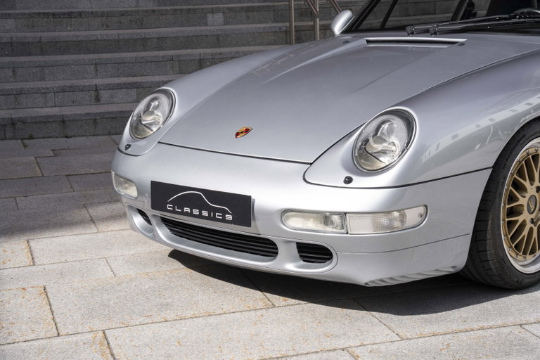 Porsche 993 Carrera 4