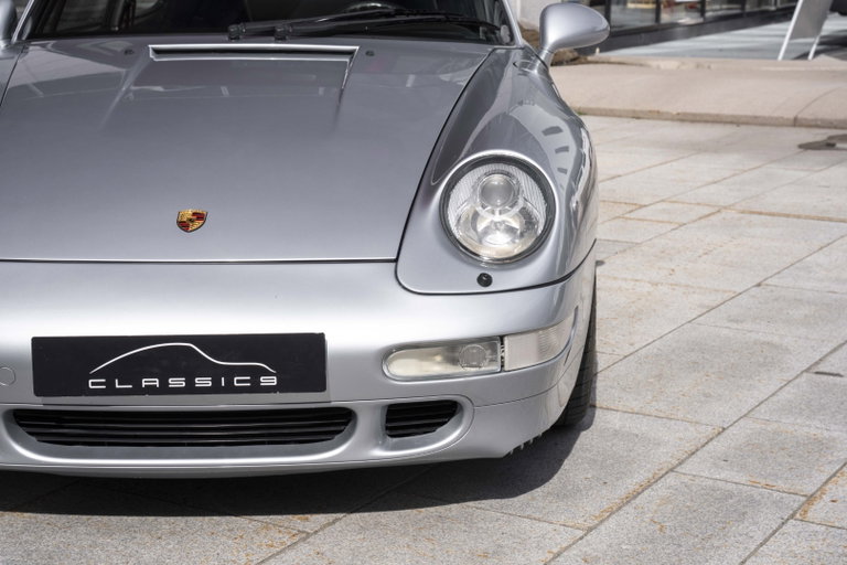 Porsche 993 Carrera 4