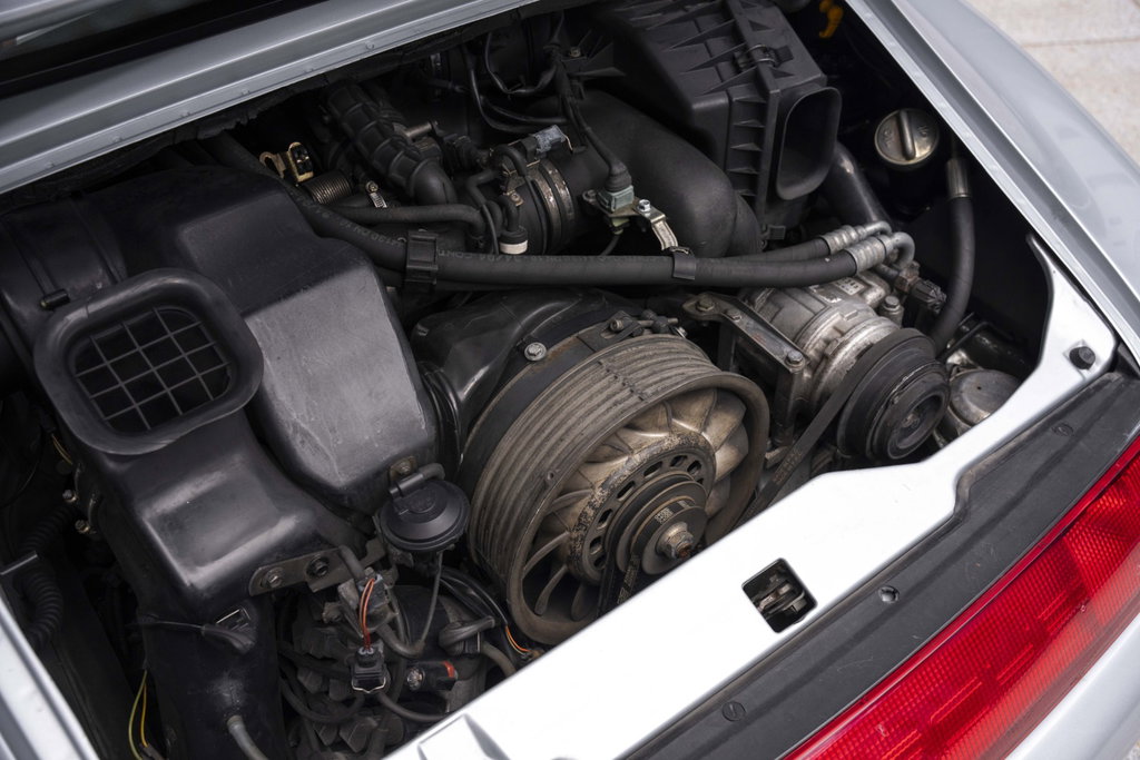Porsche 993 Carrera 4